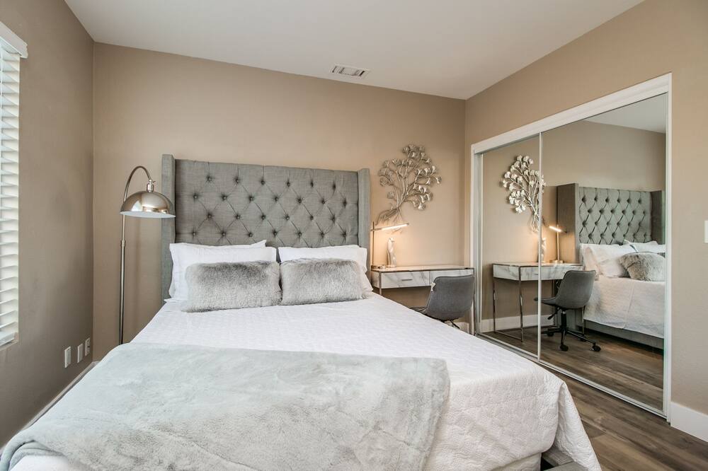 Photo of Bedroom in Covey