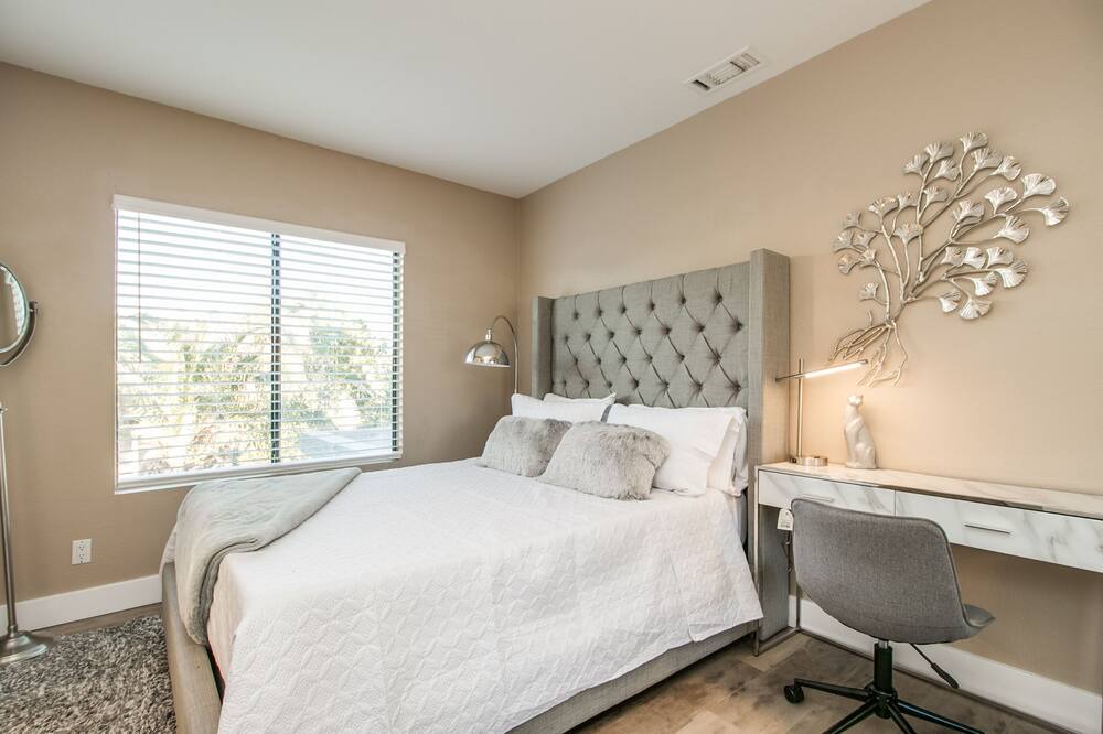 Photo of Bedroom in Covey