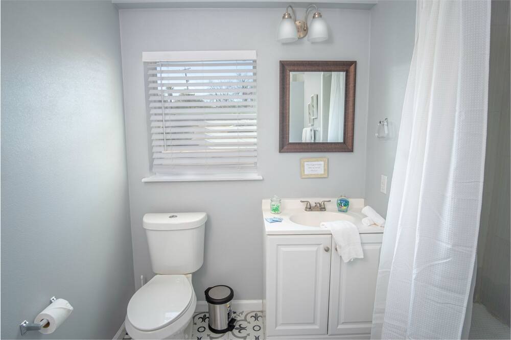 Photo of Bathroom in Beacon Hill