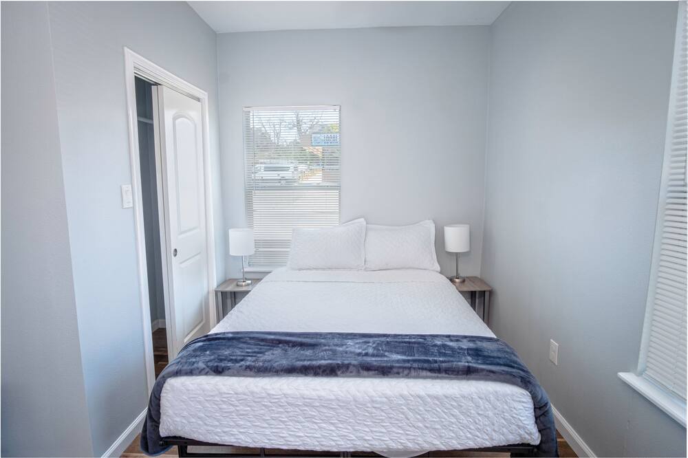 Photo of Bedroom in Beacon Hill