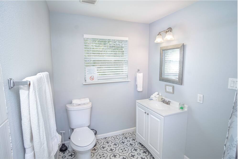 Photo of Bathroom in Beacon Hill