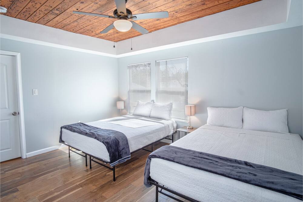 Photo of Bedroom in Beacon Hill