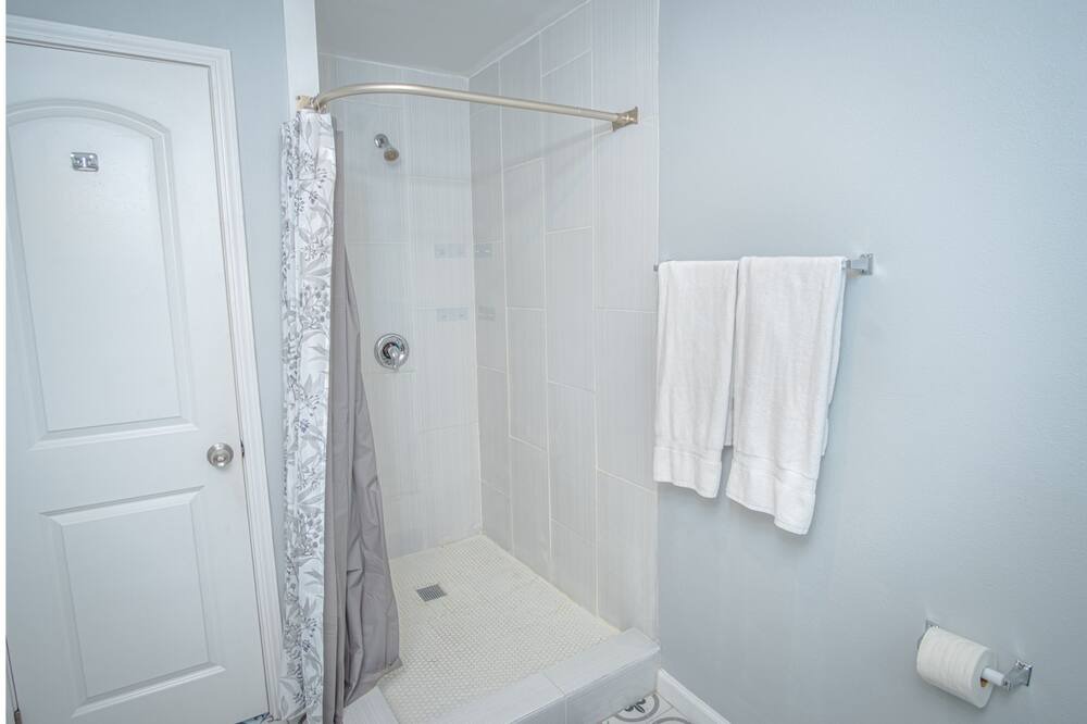 Photo of Bathroom in Beacon Hill