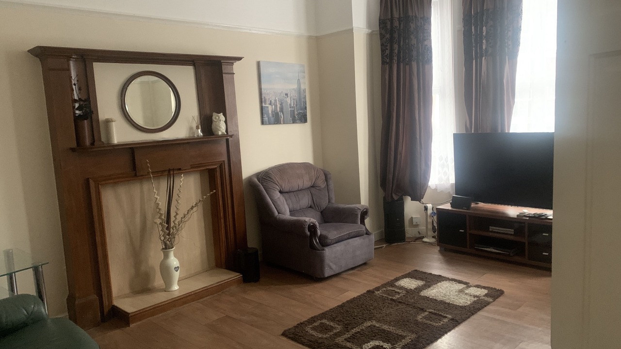 Photo of Livingroom in Chorlton-cum-Hardy