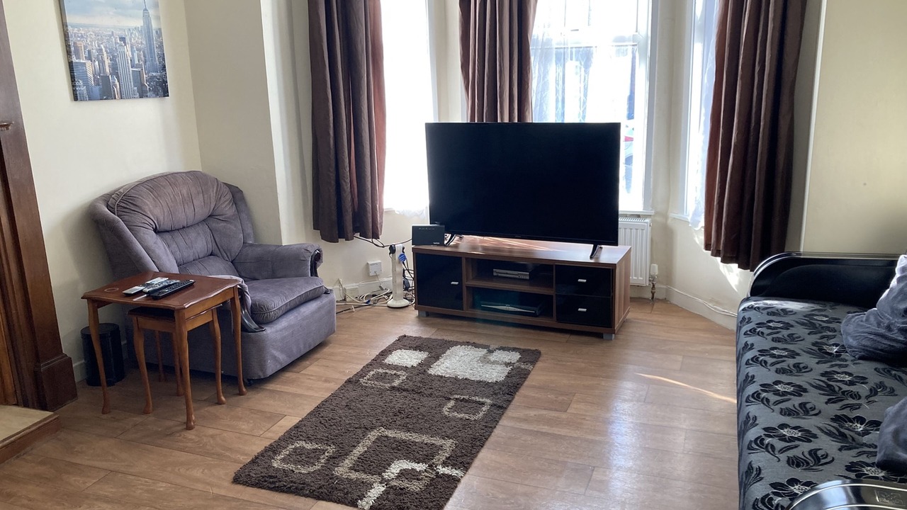 Photo of Livingroom in Chorlton-cum-Hardy
