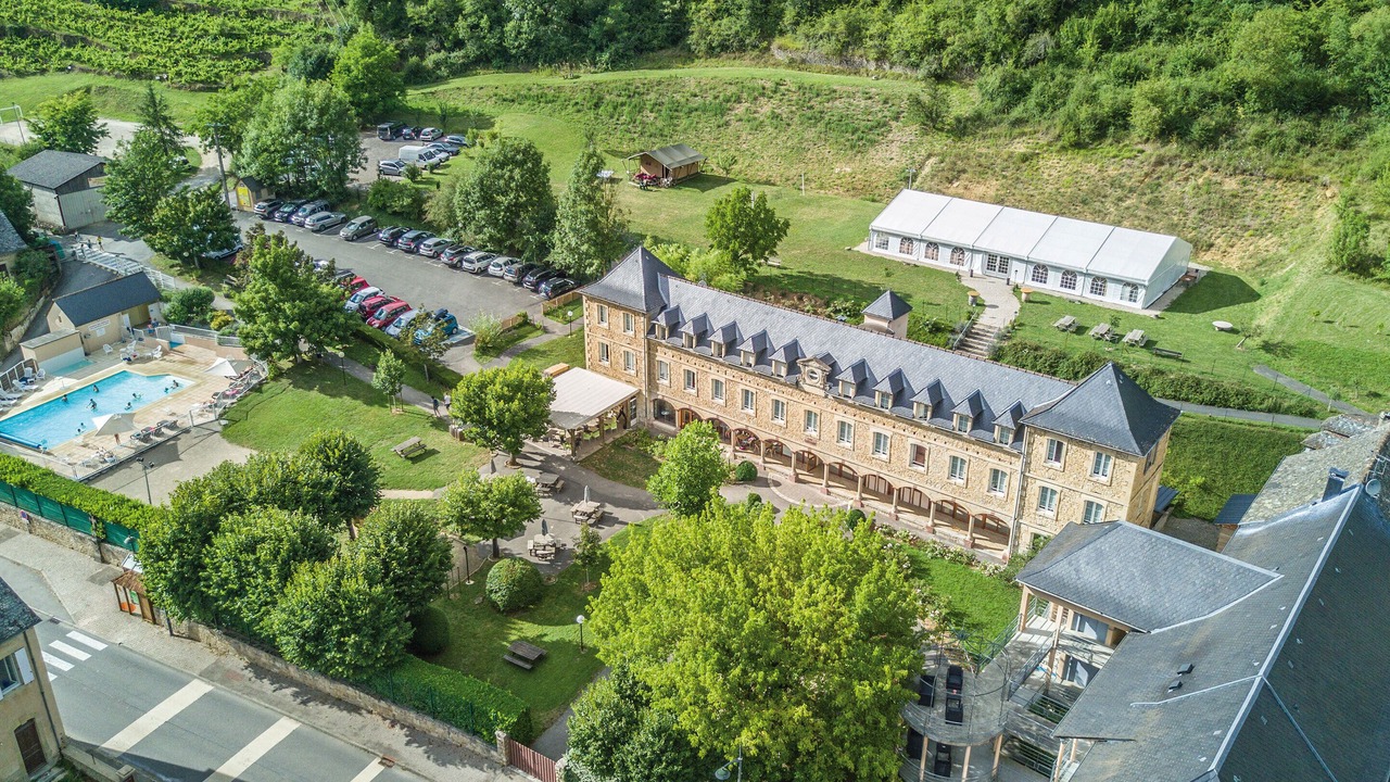Photo of Buildings in Salles-la-Source
