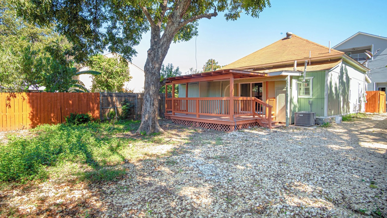 Photo of Outdoor in Near East Side