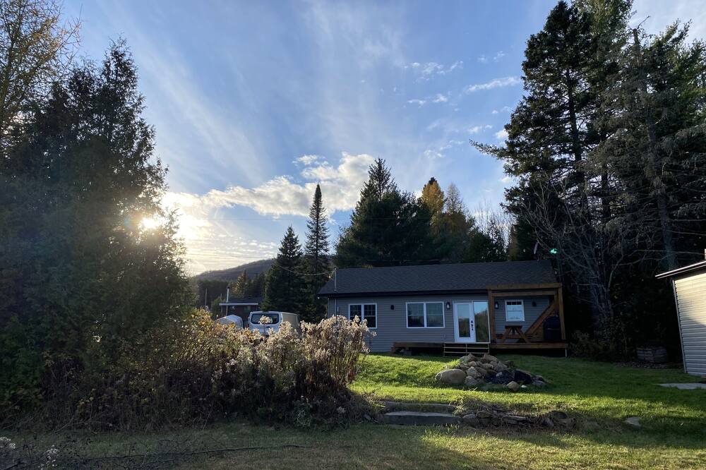 Photo of Outdoor in Notre-Dame-de-la-Merci