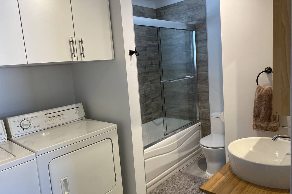 Photo of Bathroom in Notre-Dame-de-la-Merci