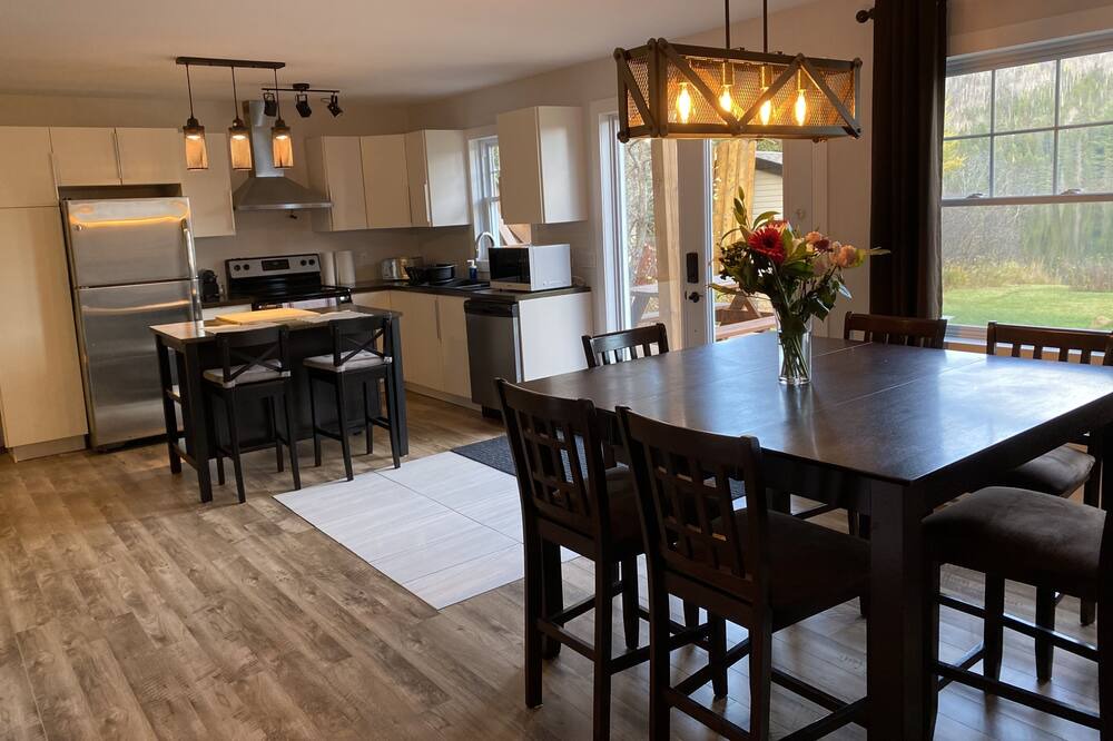 Photo of Kitchen in Notre-Dame-de-la-Merci