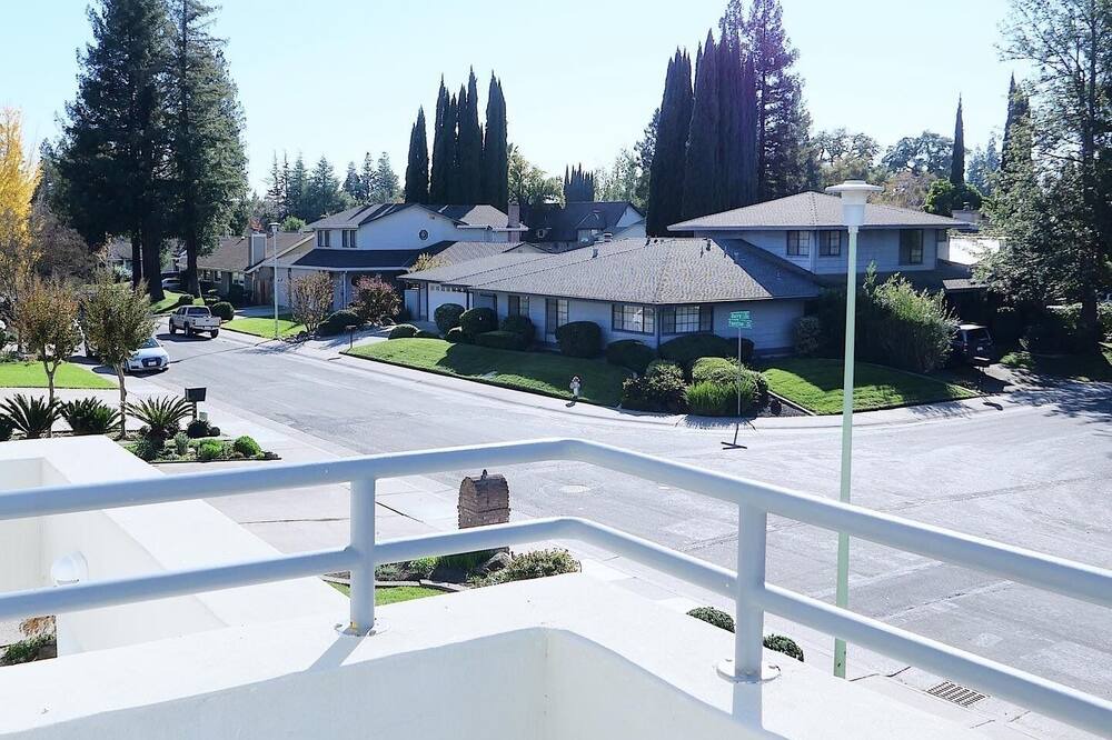 Photo of Patio Balcony in Pocket