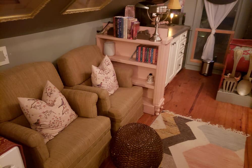 Photo of Bedroom in Hickman