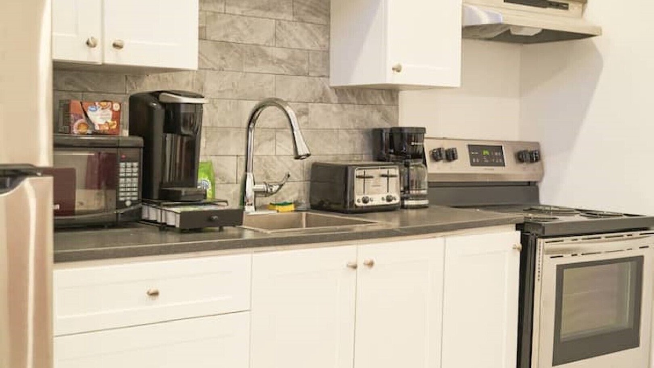 Photo of Kitchen in De Lorimier