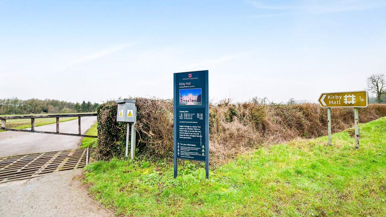 Photo of Others in Corby