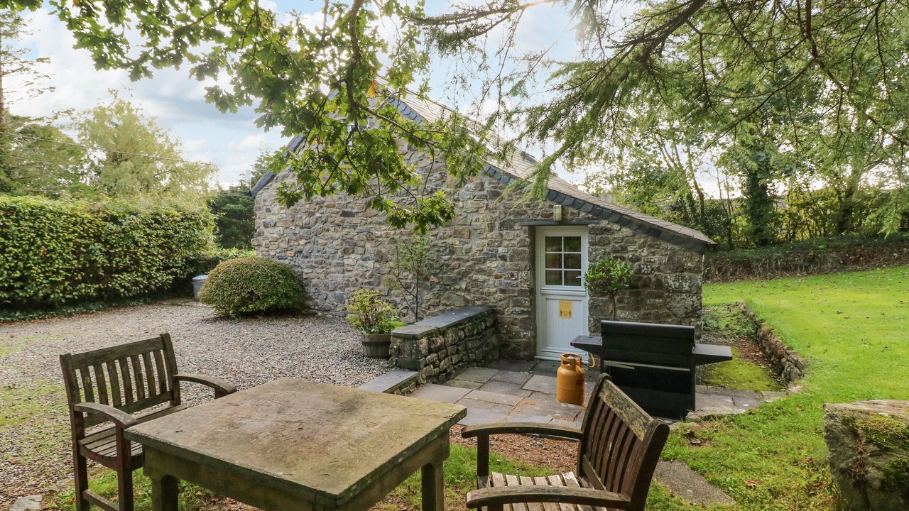 Photo of Others in Llys Y Fran