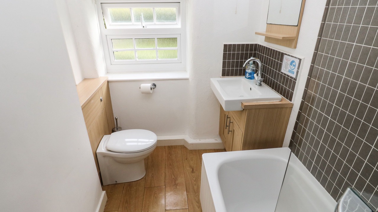 Photo of Bathroom in Llys Y Fran