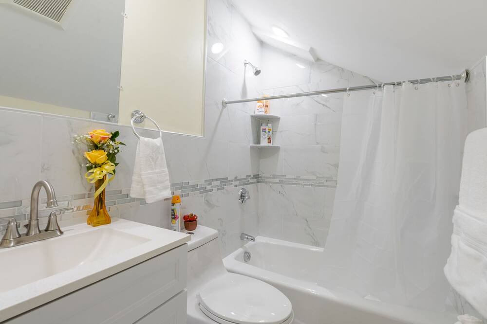 Photo of Others in Quincy