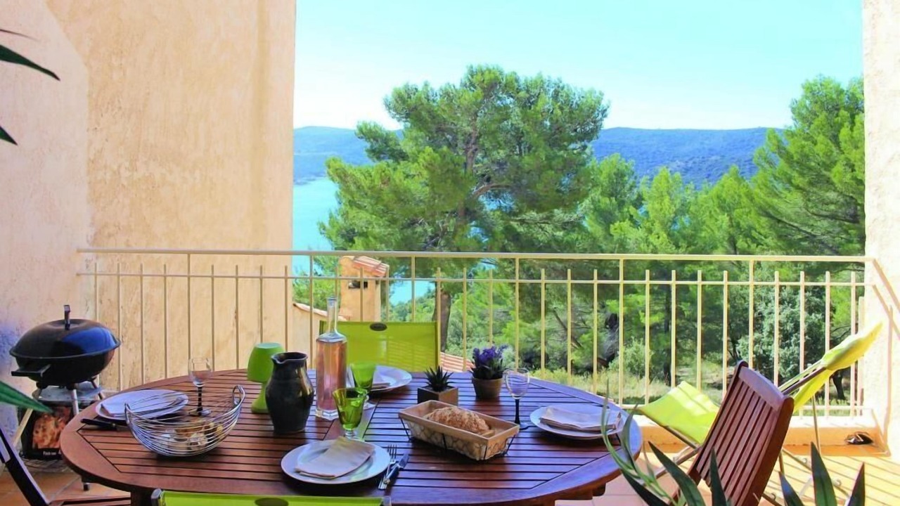 Photo of Outdoor in Sainte-Croix-du-Verdon