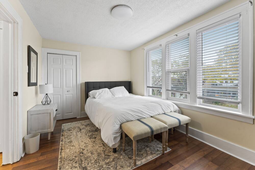 Photo of Bedroom in Walkerville