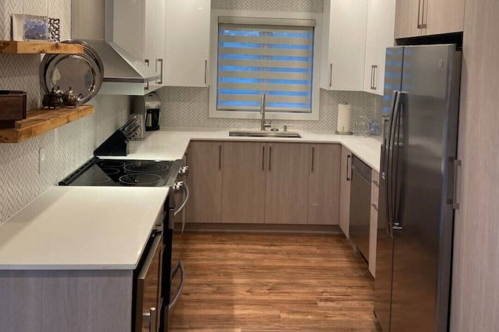 Photo of Kitchen in Saint-Laurent