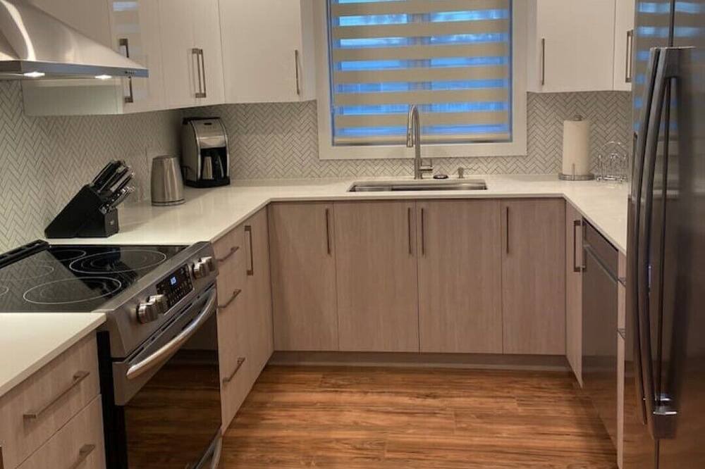 Photo of Kitchen in Saint-Laurent