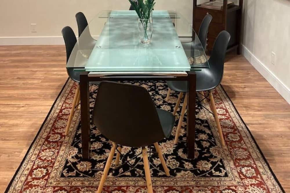 Photo of Kitchen in Saint-Laurent