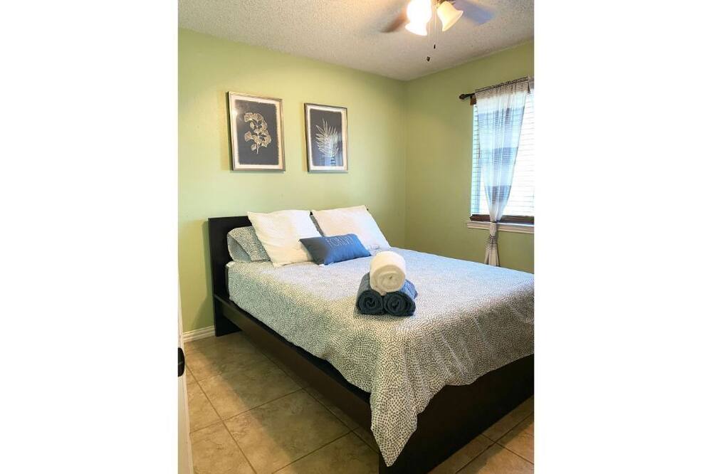 Photo of Bedroom in Fort Worth