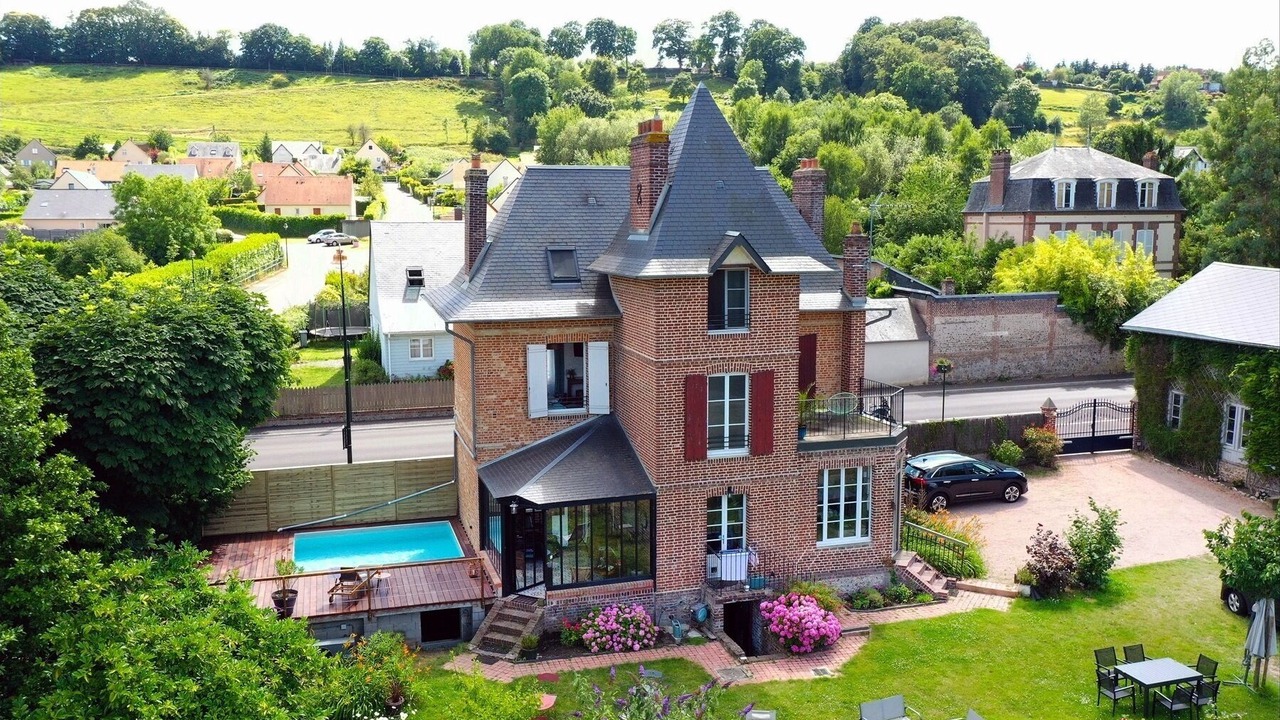 Photo of Outdoor in La Riviere-Saint-Sauveur