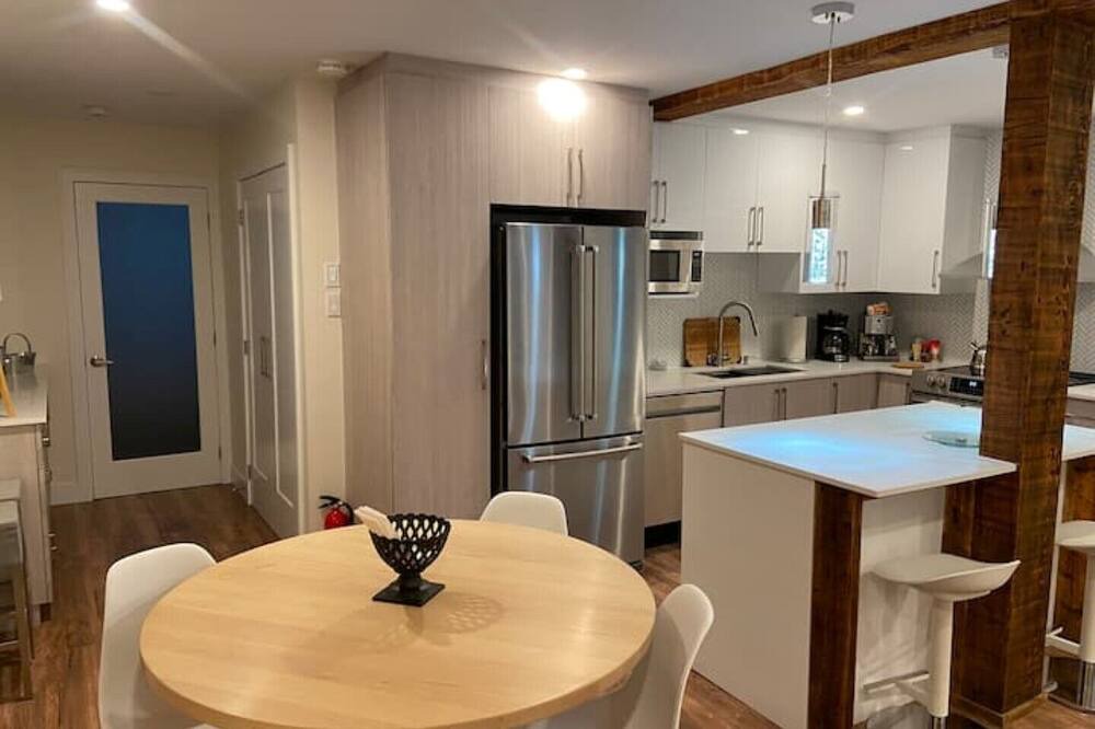 Photo of Kitchen in Saint-Laurent