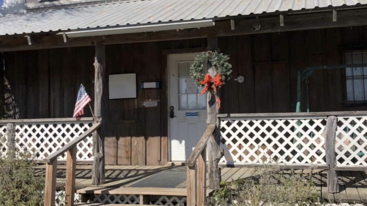 Photo of Buildings in Glen Rose