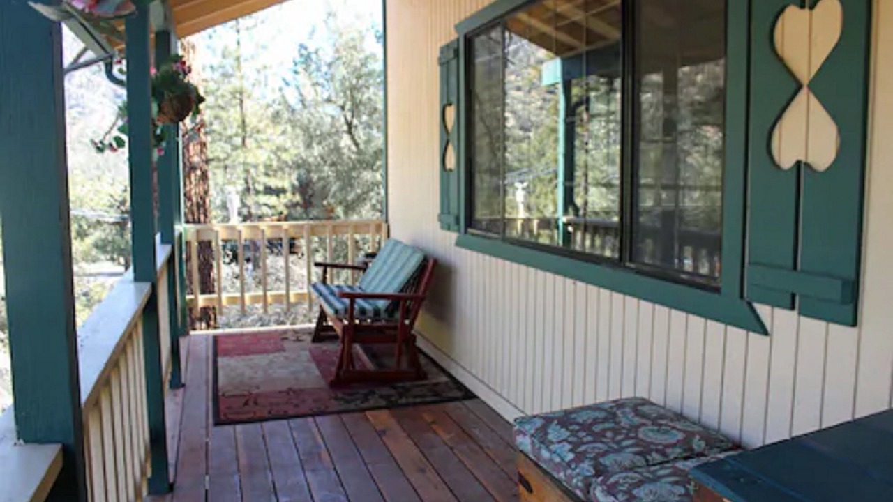 Photo of Patio Balcony in Pine Mountain Club