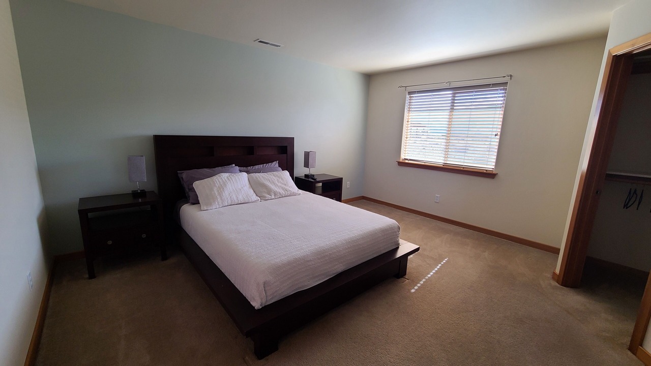 Photo of Others in Desert Aire