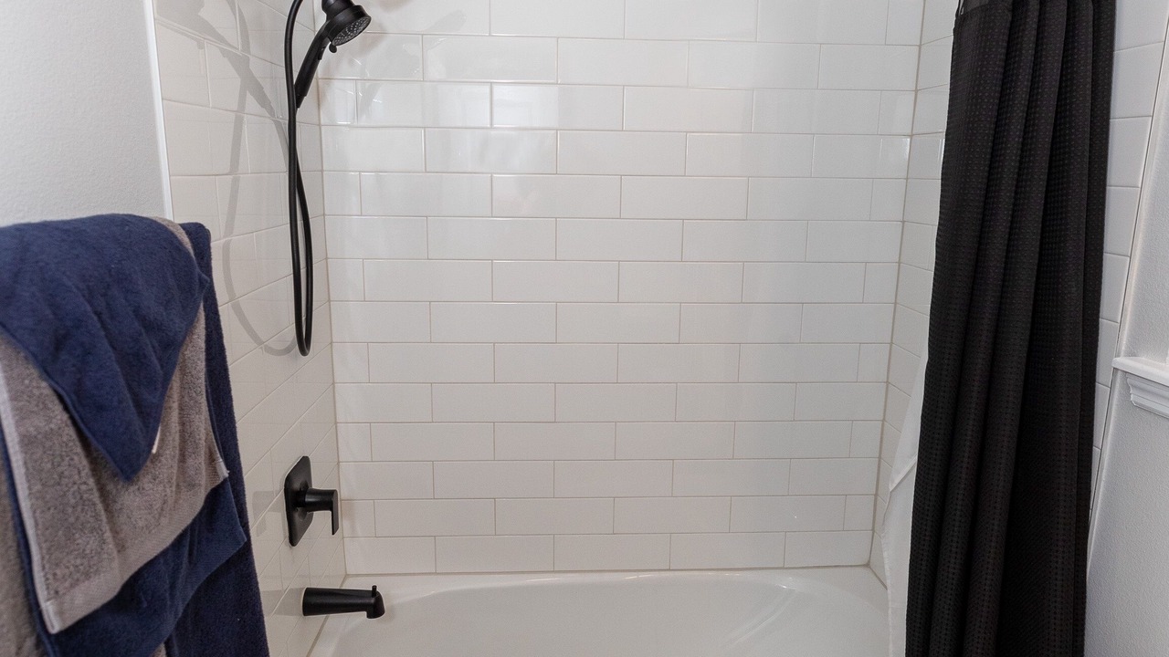 Photo of Bathroom in Colonialtown South
