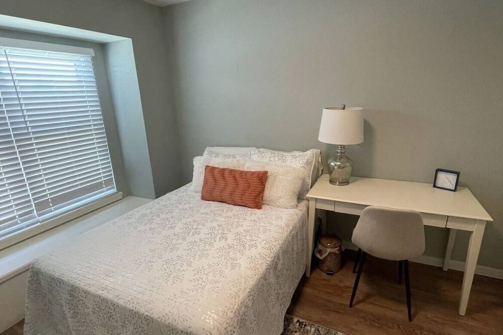Photo of Bedroom in Lubbock