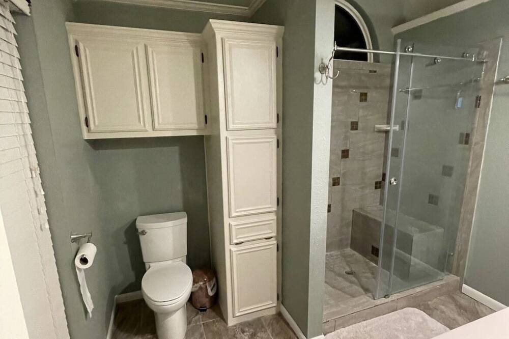 Photo of Bathroom in Lubbock
