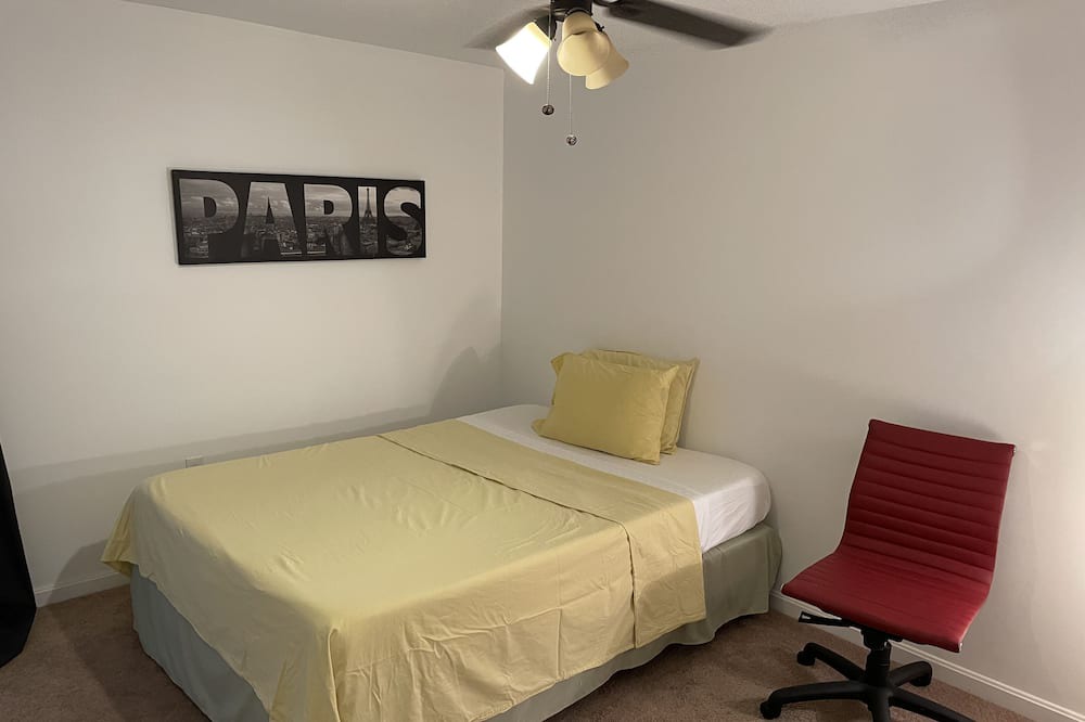 Photo of Bedroom in Methuen