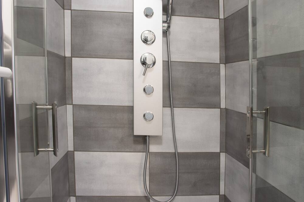 Photo of Bathroom in Poitiers