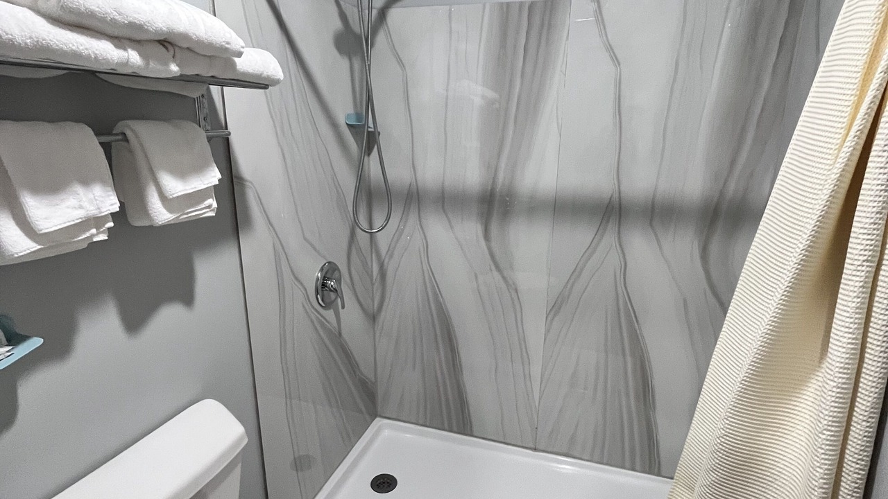 Photo of Bathroom in Guthrie Center