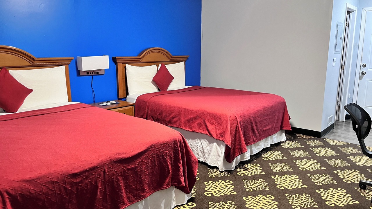 Photo of Bedroom in Guthrie Center