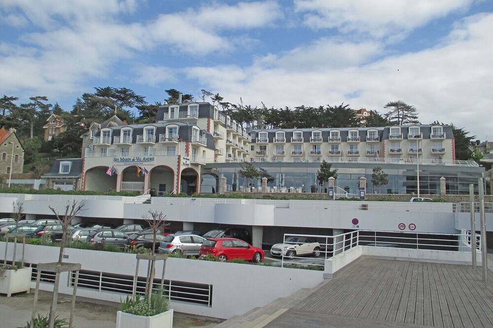 Photo of Others in Andel