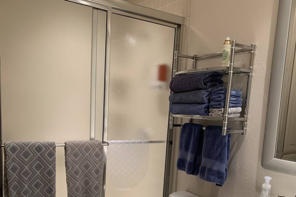Photo of Bathroom in Gordonville