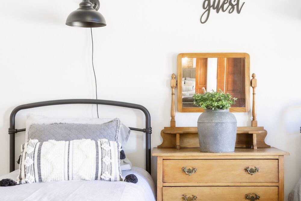 Photo of Bedroom in Kaufman