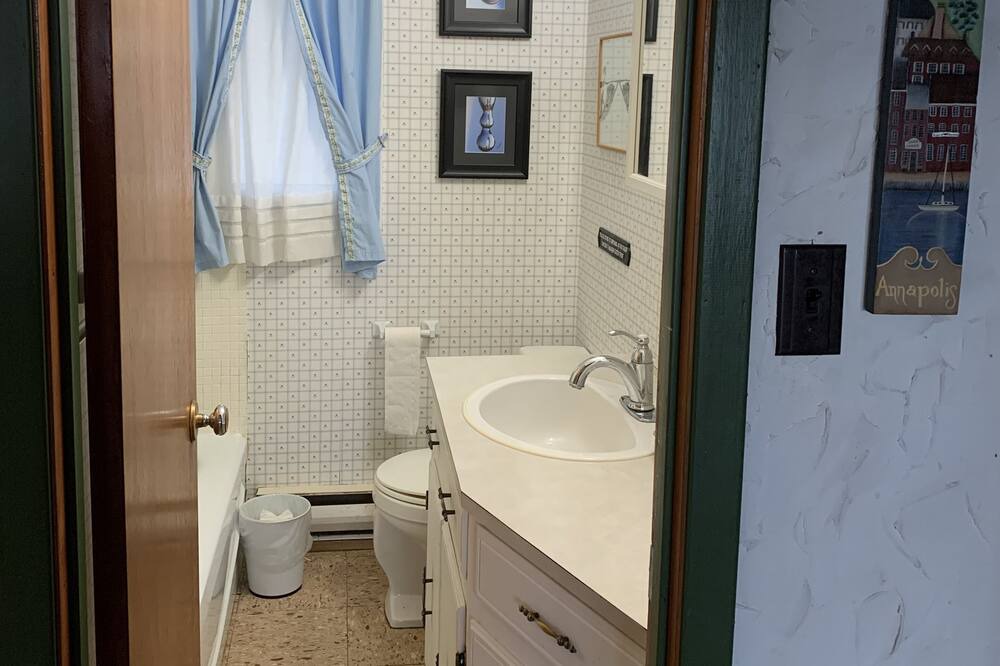 Photo of Bathroom in Trent Hills