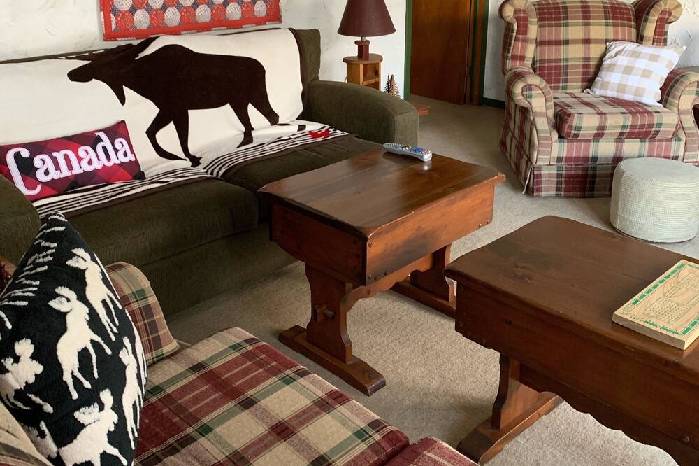Photo of Livingroom in Trent Hills