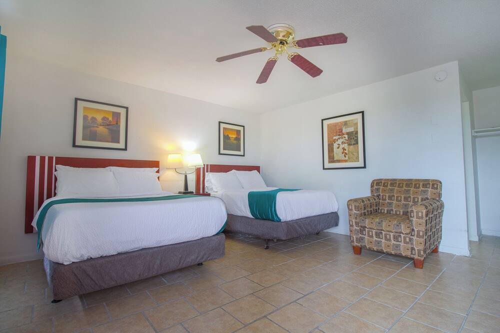 Photo of Bedroom in Perry