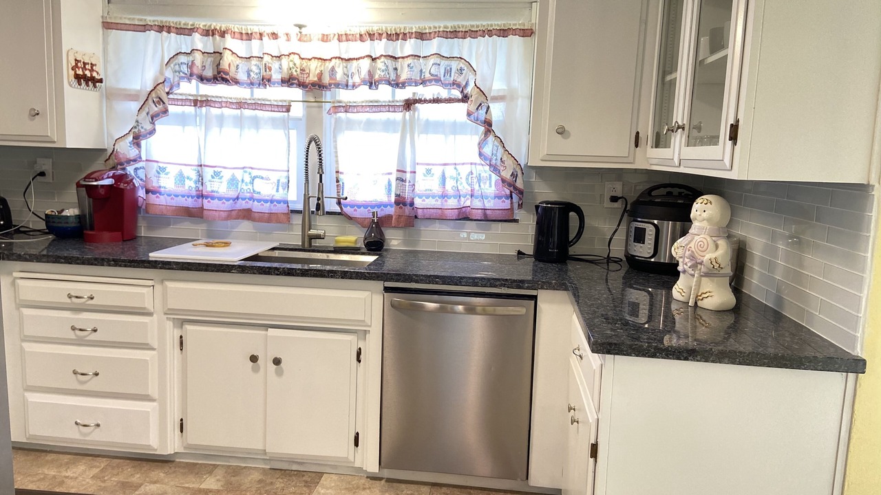 Photo of Kitchen in Peters