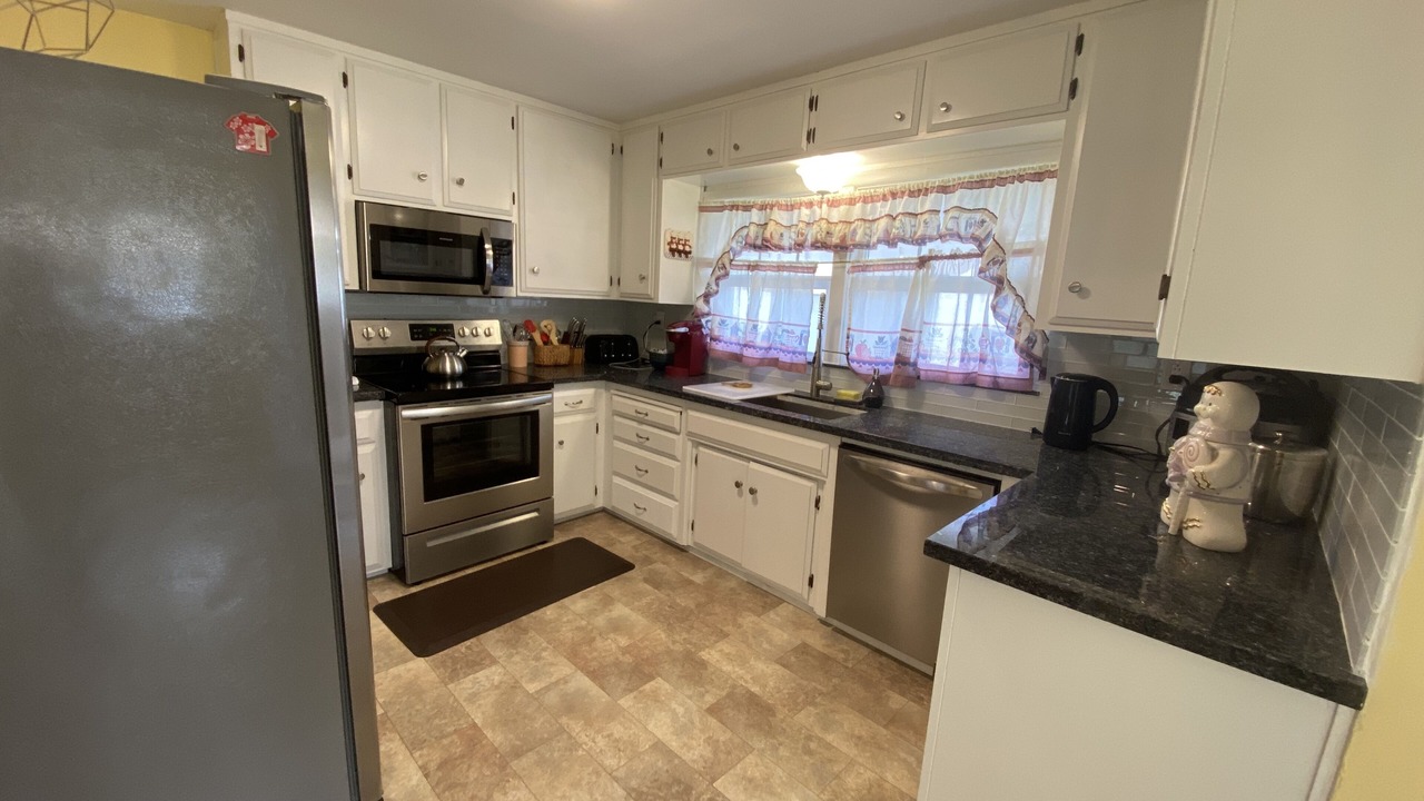 Photo of Kitchen in Peters