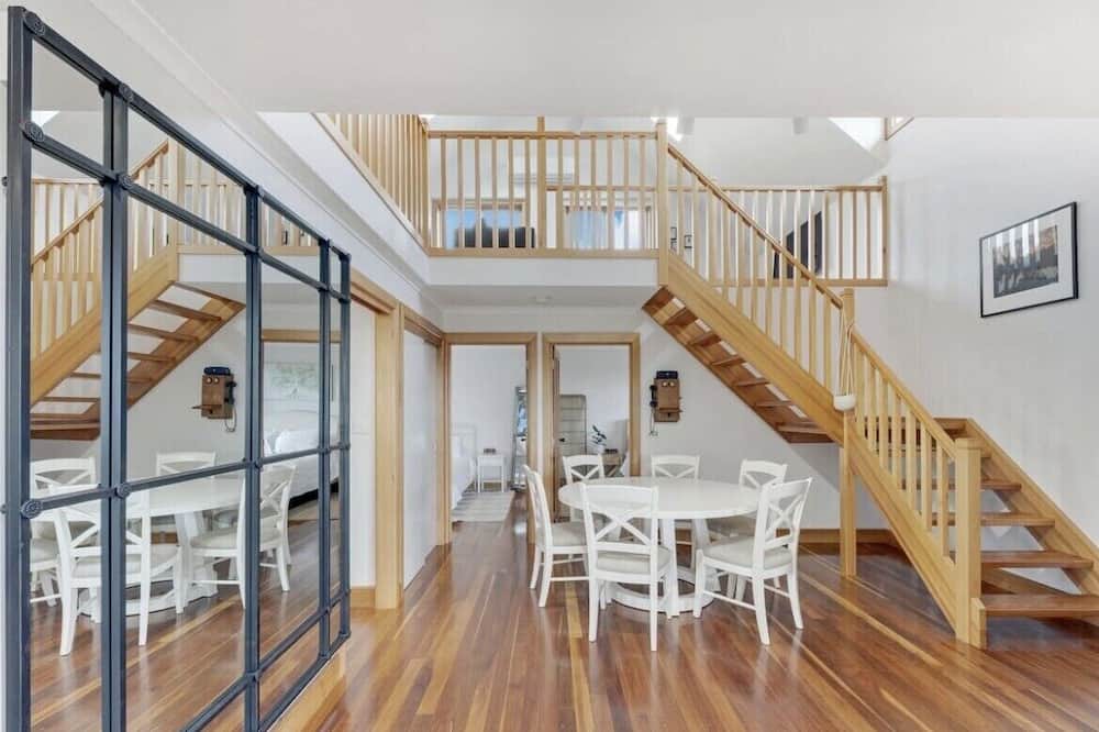 Photo of Others in Tolmie