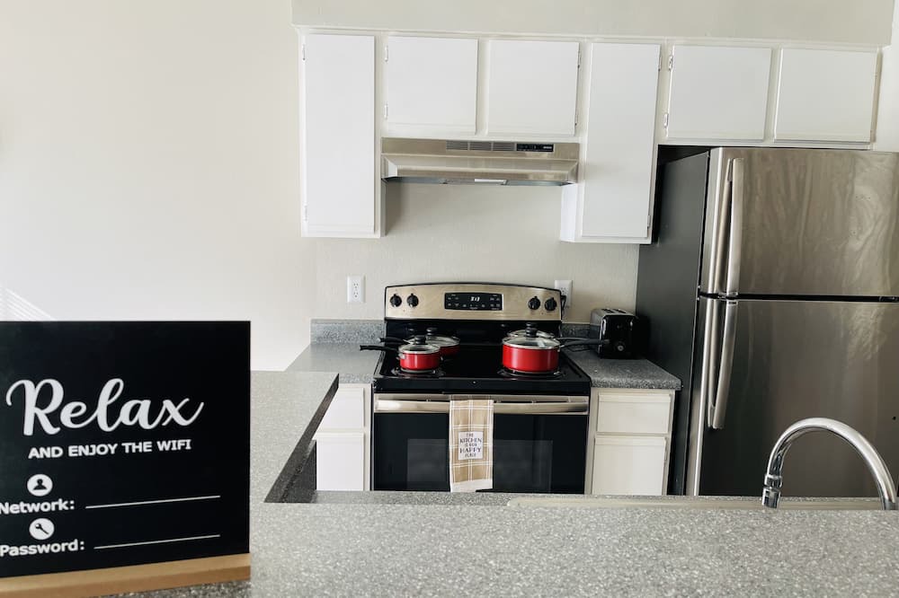 Photo of Kitchen in North Druid Hills