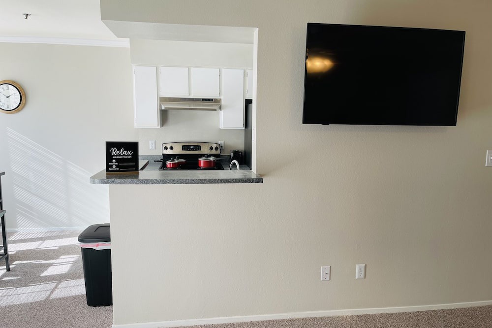 Photo of Kitchen in North Druid Hills